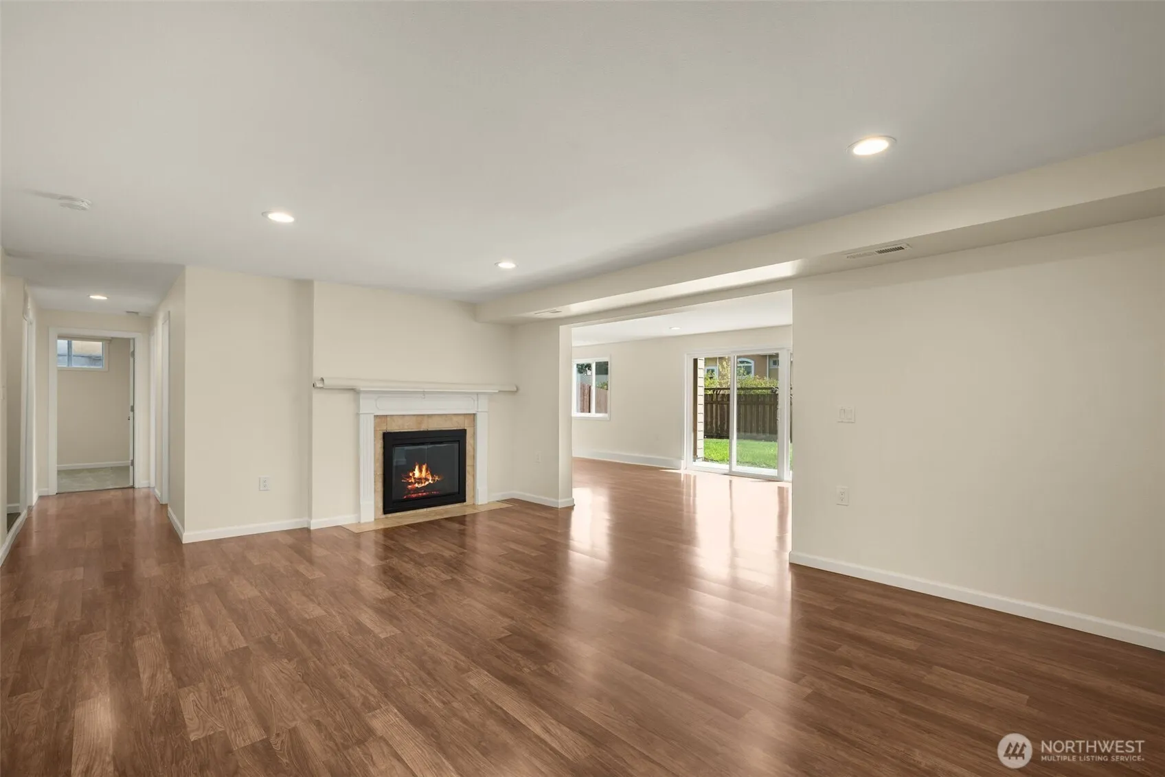 Property photo for 16204 Main Street, Bellevue photo 4