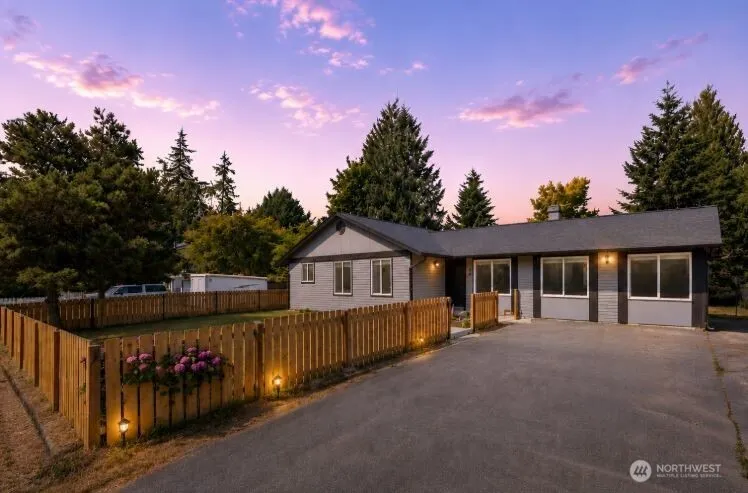 Property photo for 6914 21st Drive Ne, Marysville