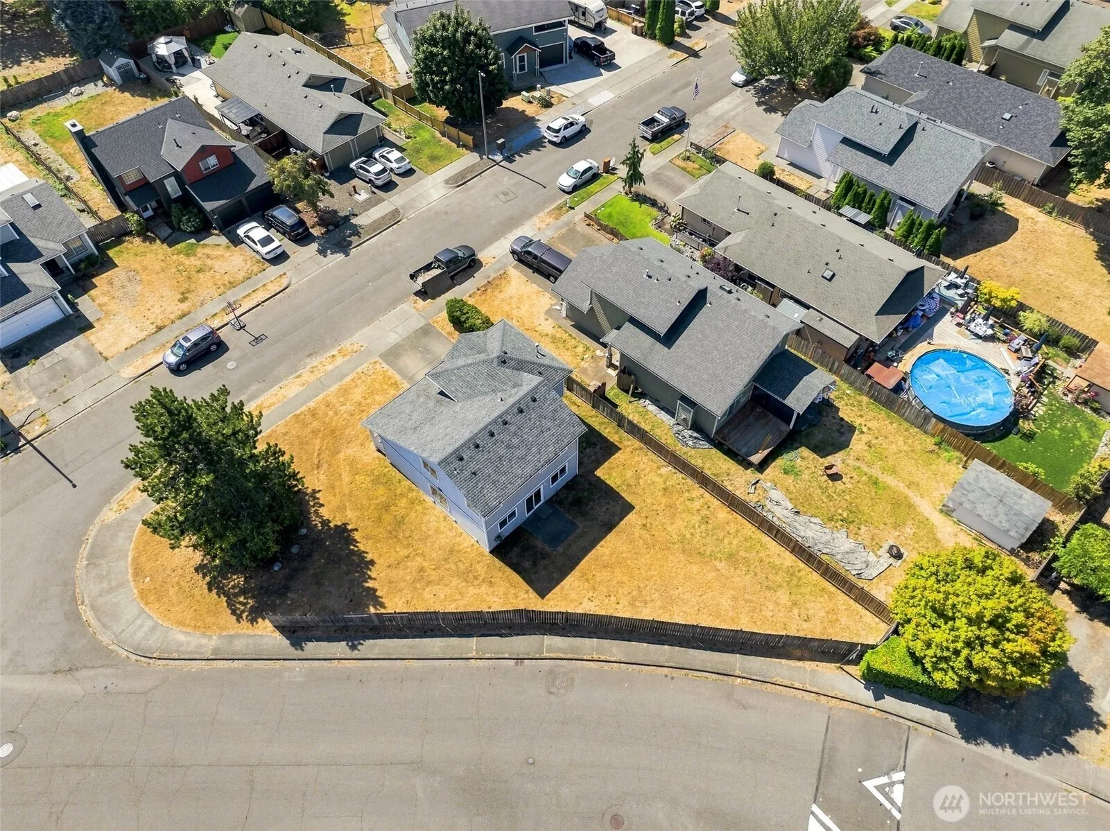Property photo for 6521 26th St Ne, Federal Way photo 3