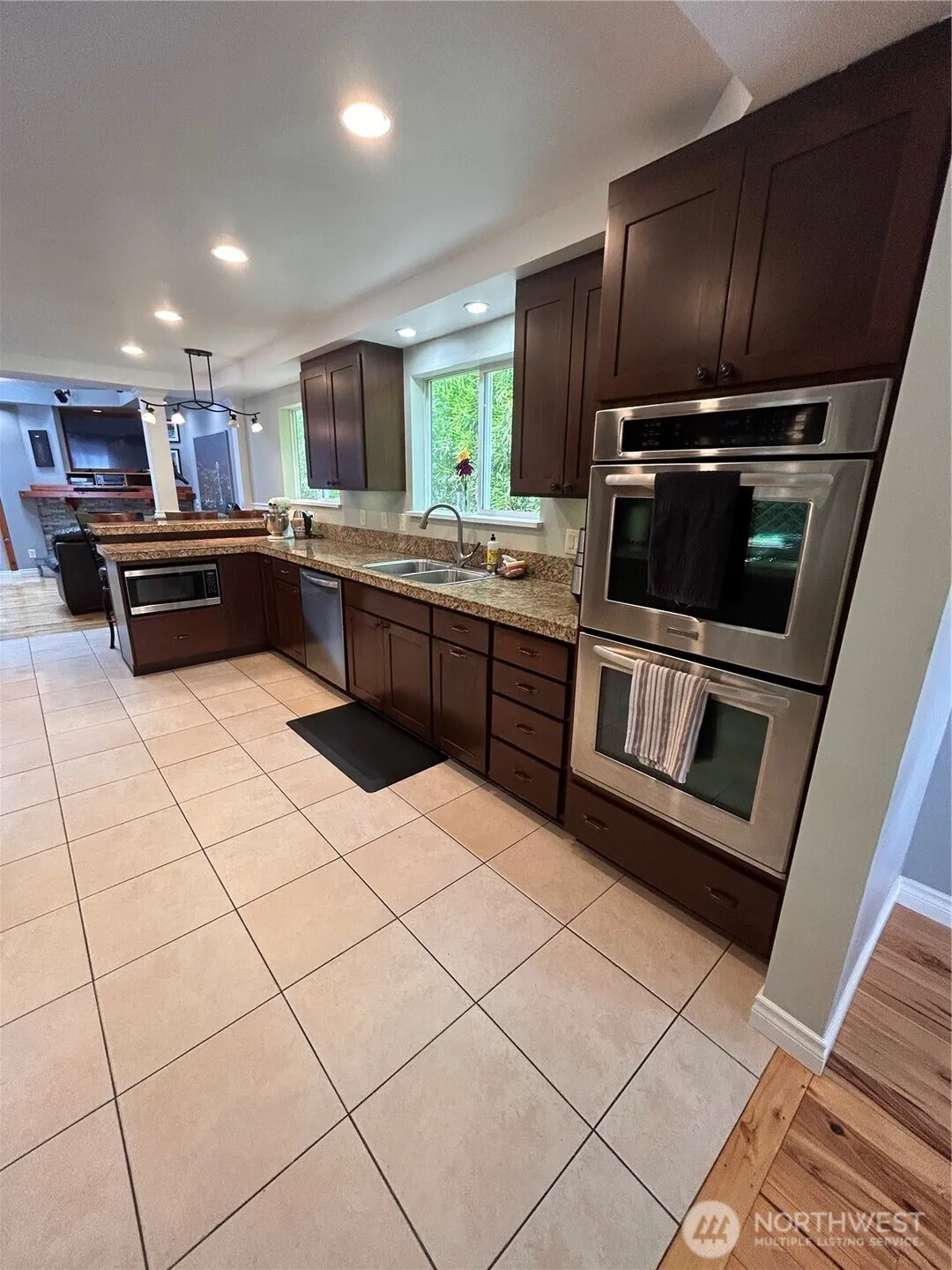 Property photo for 16256 51st Avenue S, Tukwila photo 3