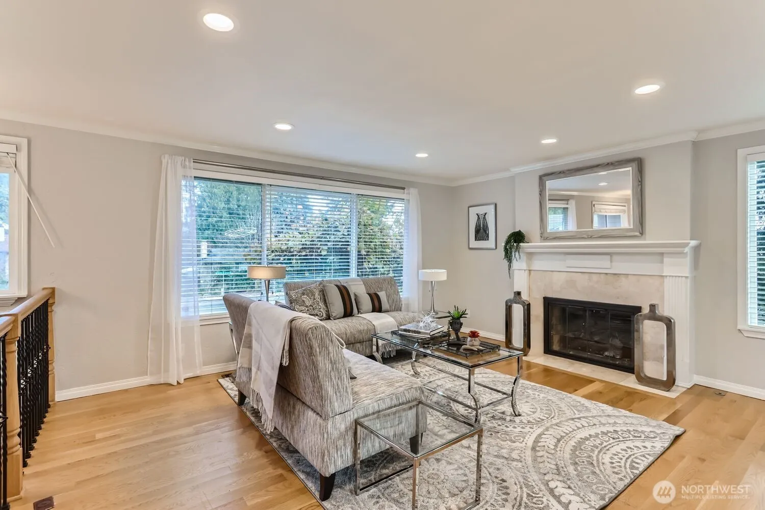 Property photo for 18927 Se 42nd Place, Issaquah photo 3