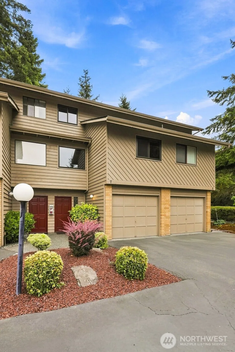 Property photo for 22906 Edmonds Way #7, Edmonds photo 2
