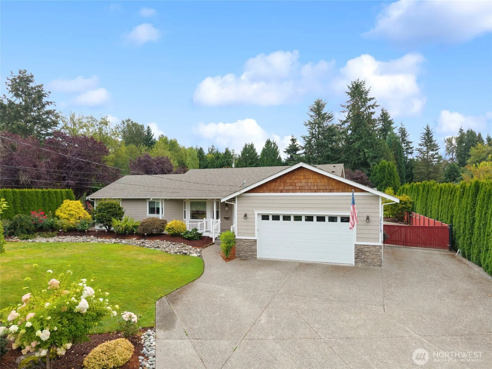 Property photo for 17713 Interurban Boulevard, Snohomish photo 2