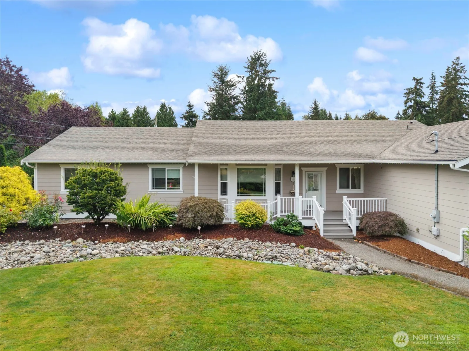 Property photo for 17713 Interurban Boulevard, Snohomish photo 3