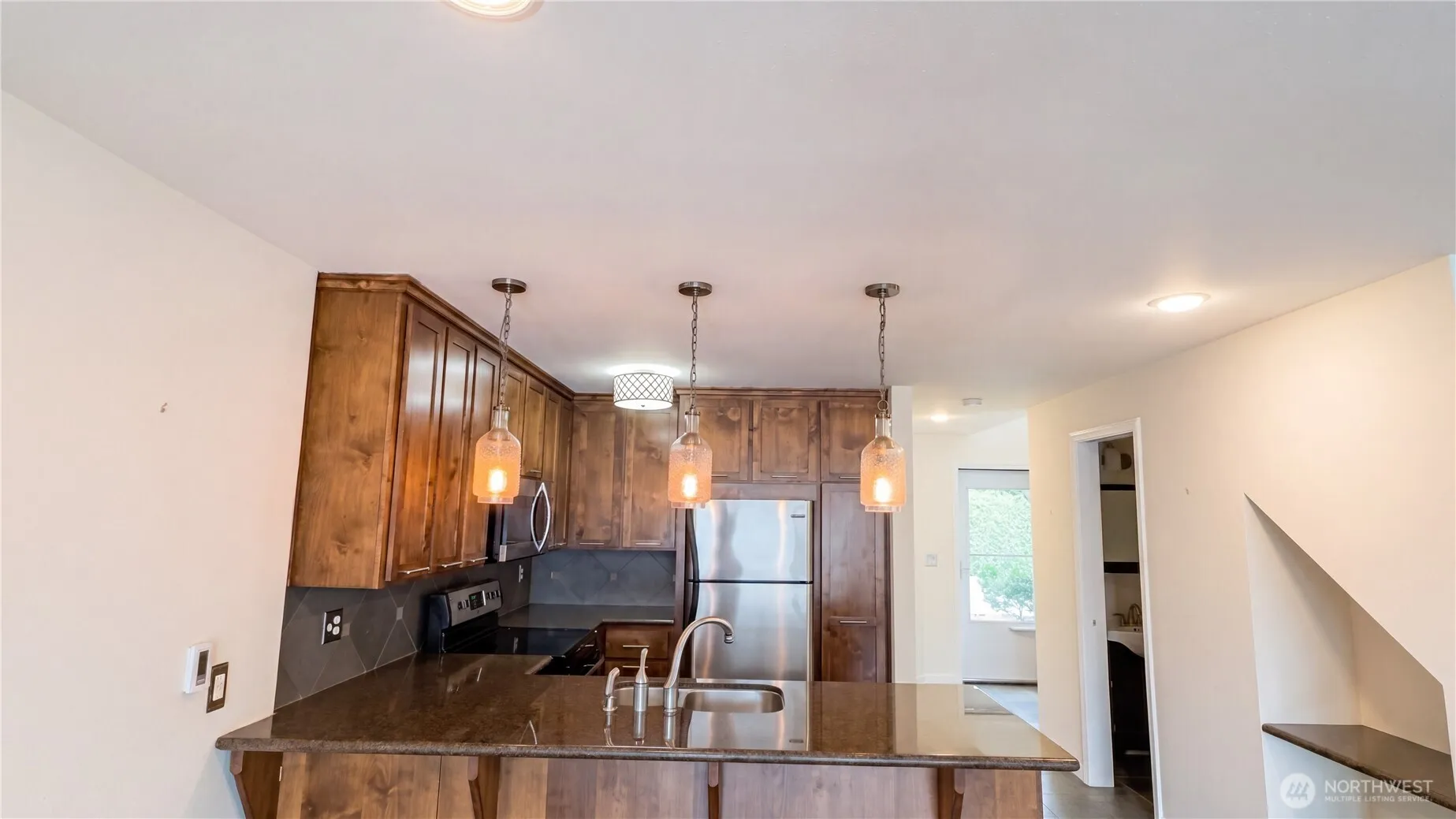 Property photo for 442 4th Avenue #442, Kirkland photo 2
