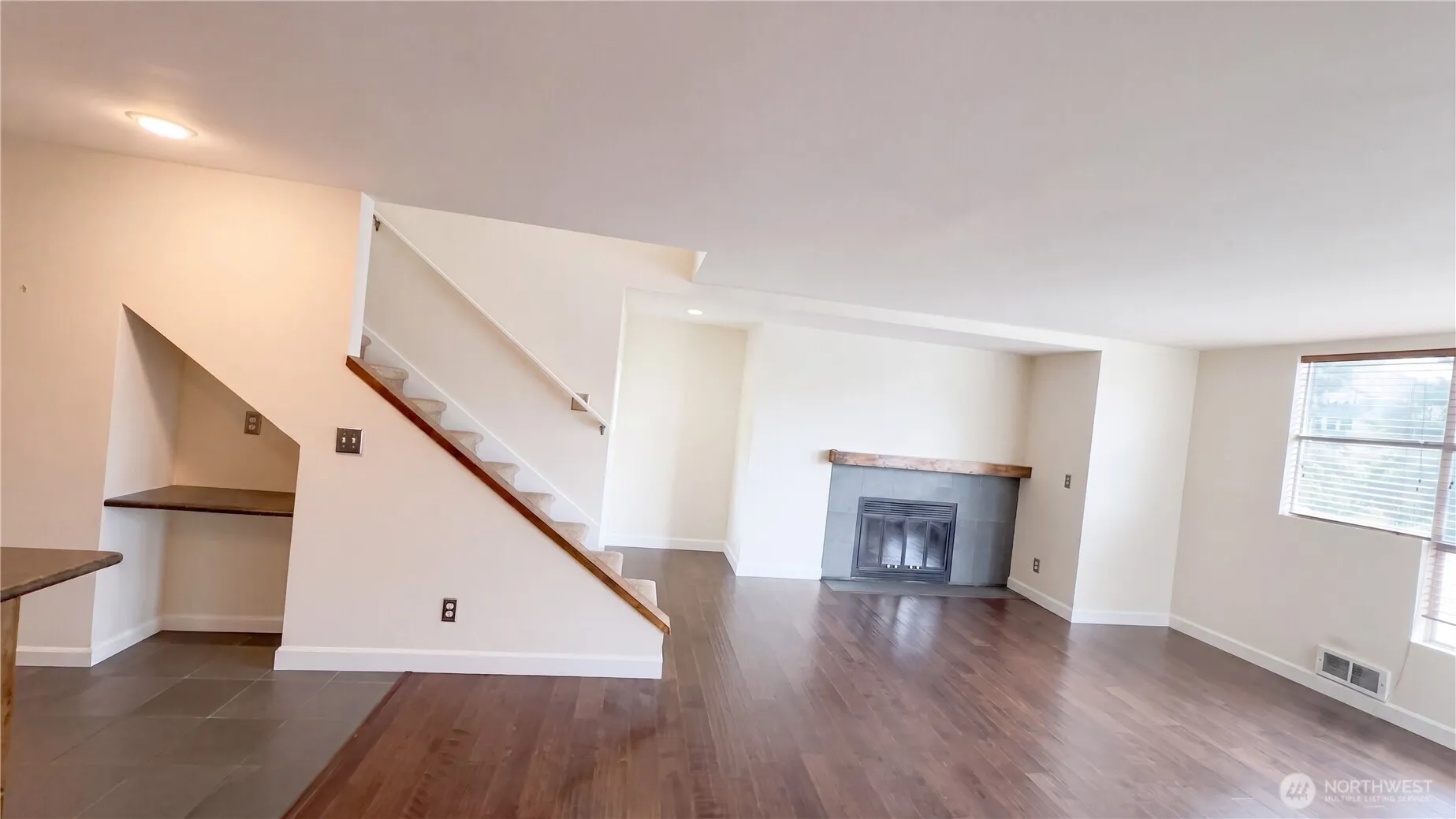 Property photo for 442 4th Avenue #442, Kirkland photo 4