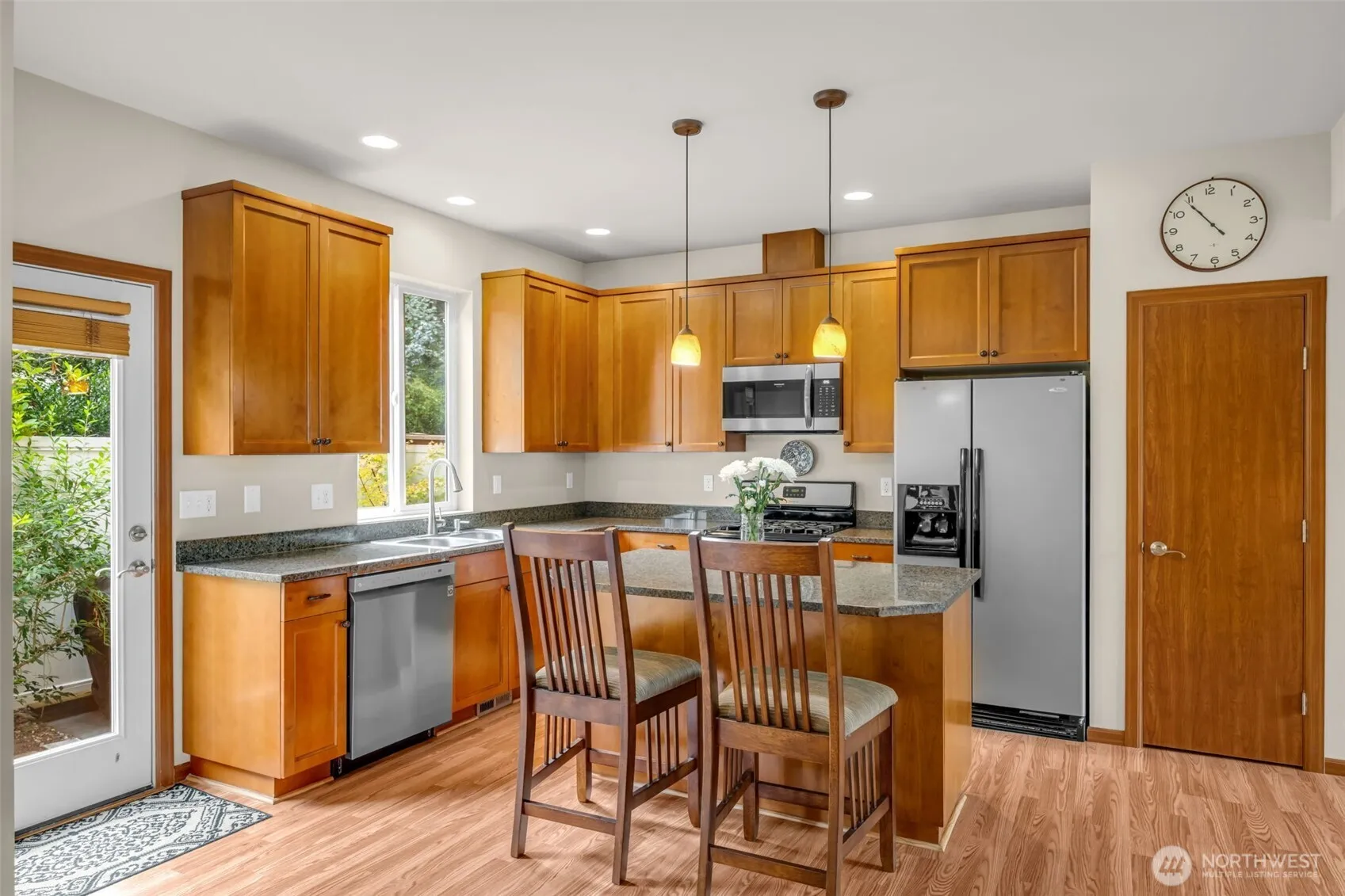 Property photo for 160 6th Avenue Se, Issaquah photo 5