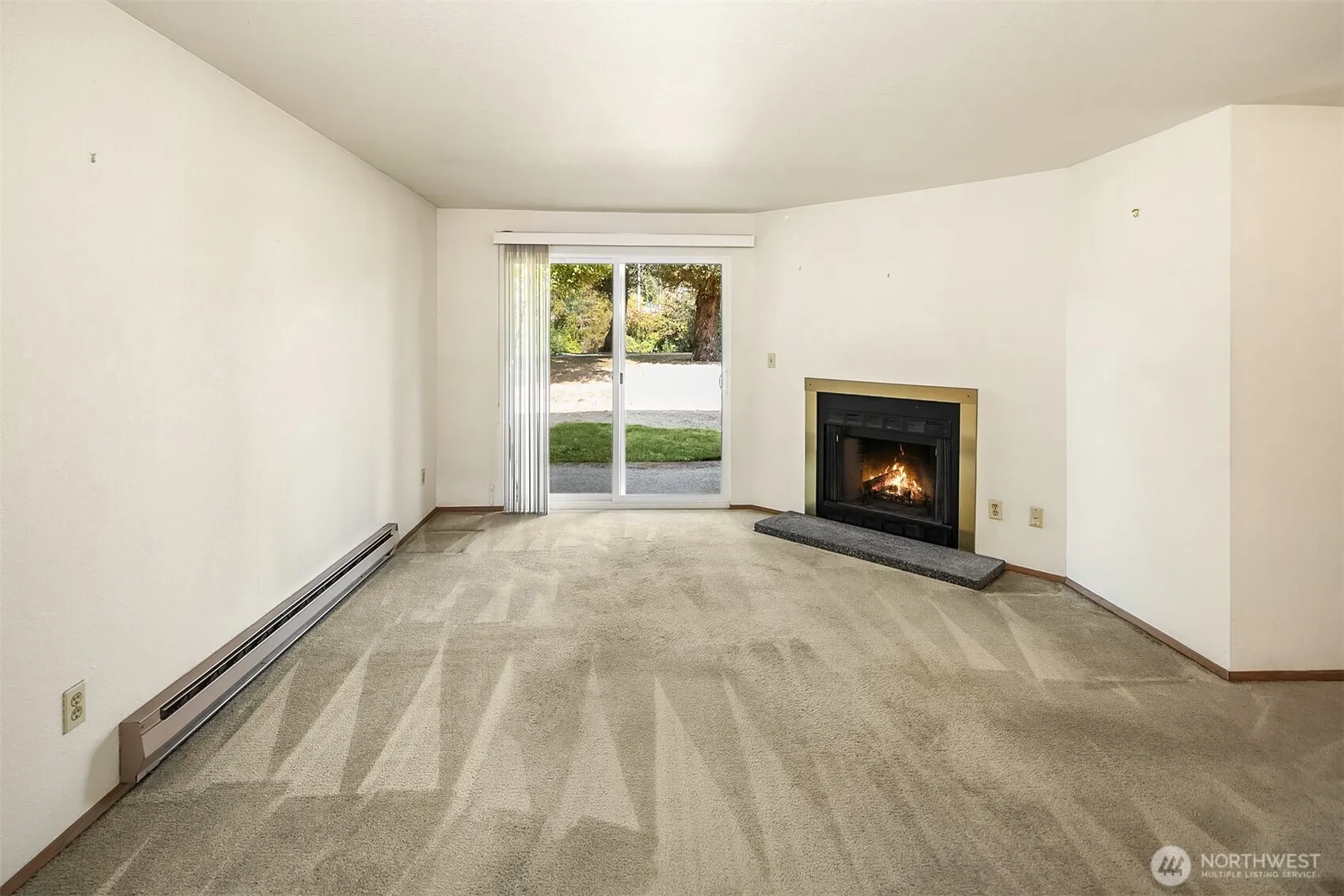 Property photo for 10838 E Riverside Drive #c102, Bothell photo 4