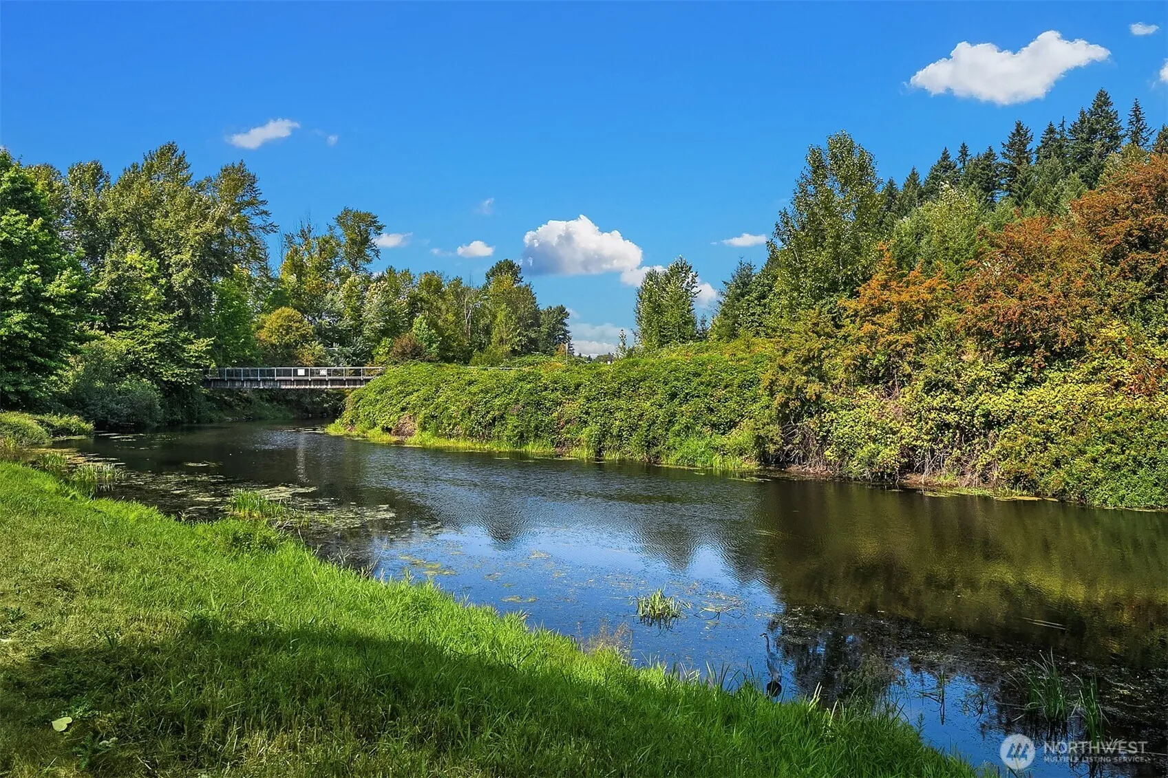 Property photo for 10838 E Riverside Drive #c102, Bothell photo 3
