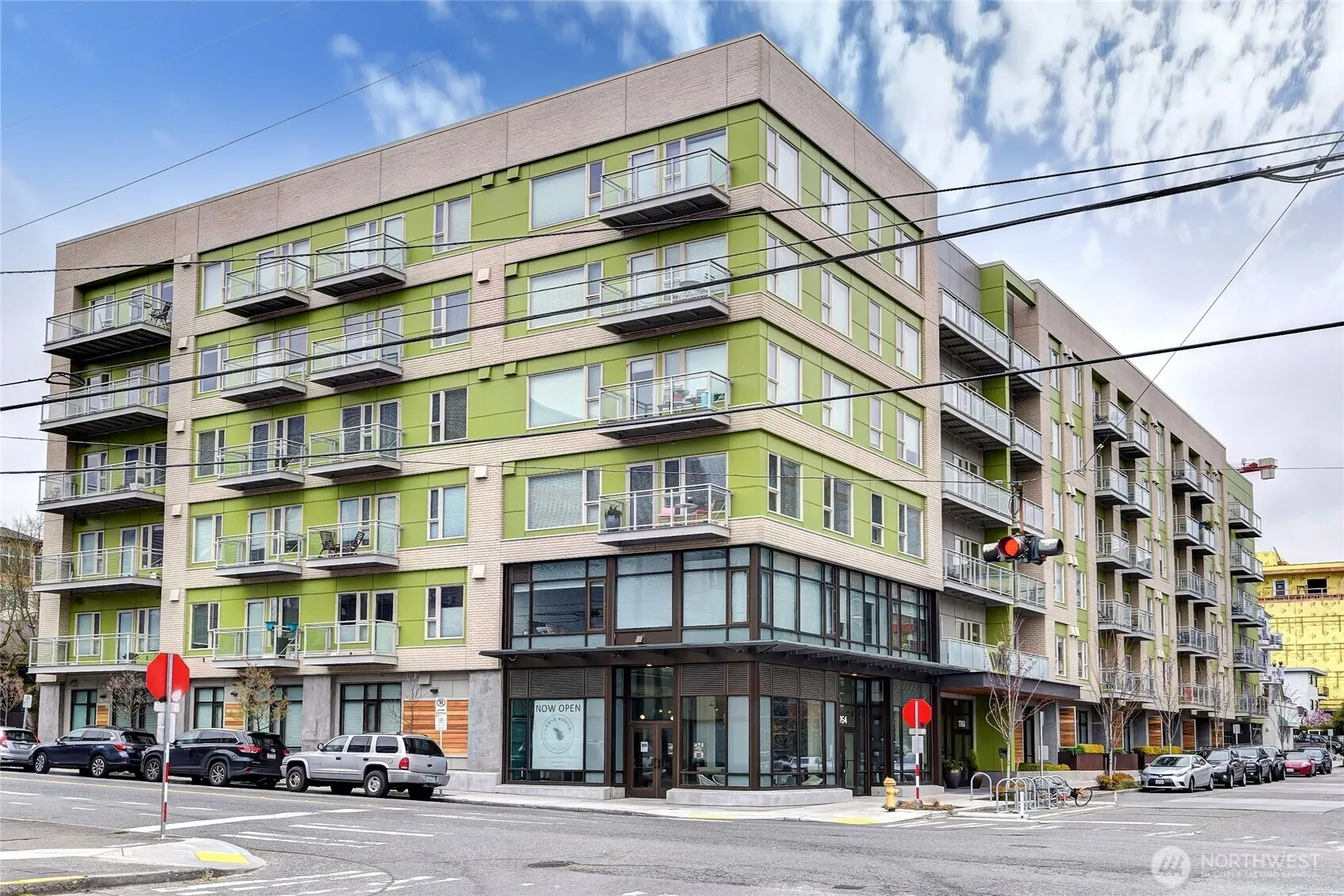 Property photo for 1760 Nw 56th Street #208, Seattle photo 2
