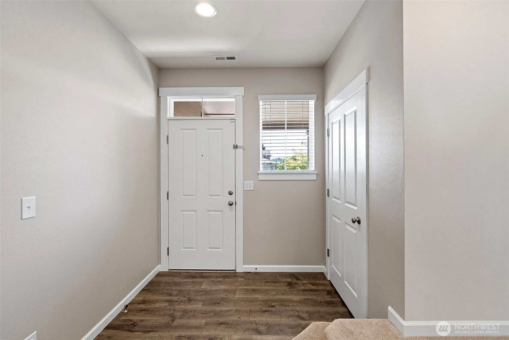 Property photo for 3013 13th Avenue Ct Nw, Puyallup photo 4