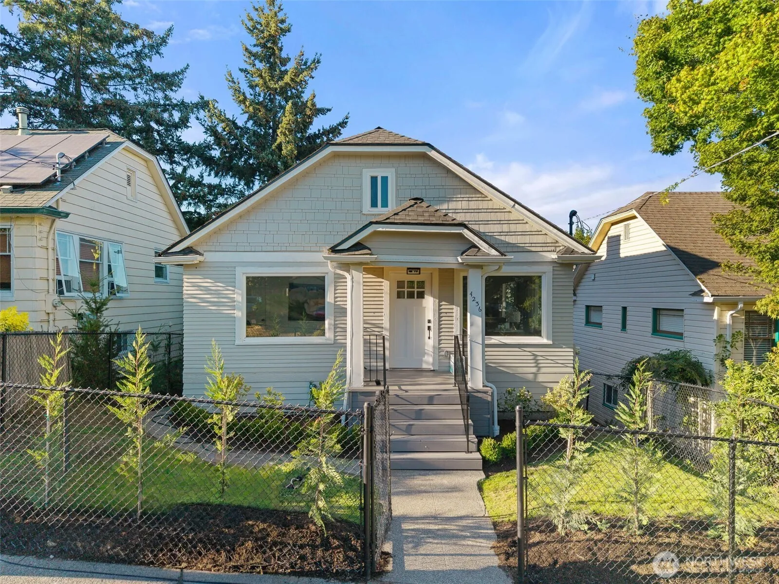 Property photo for 4236 S Findlay Street, Seattle