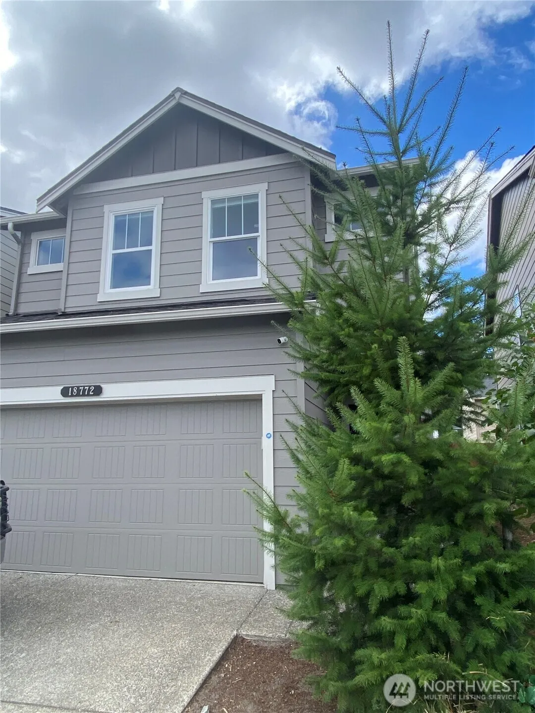 Property photo for 18772 Lipoma Place E #995, Puyallup