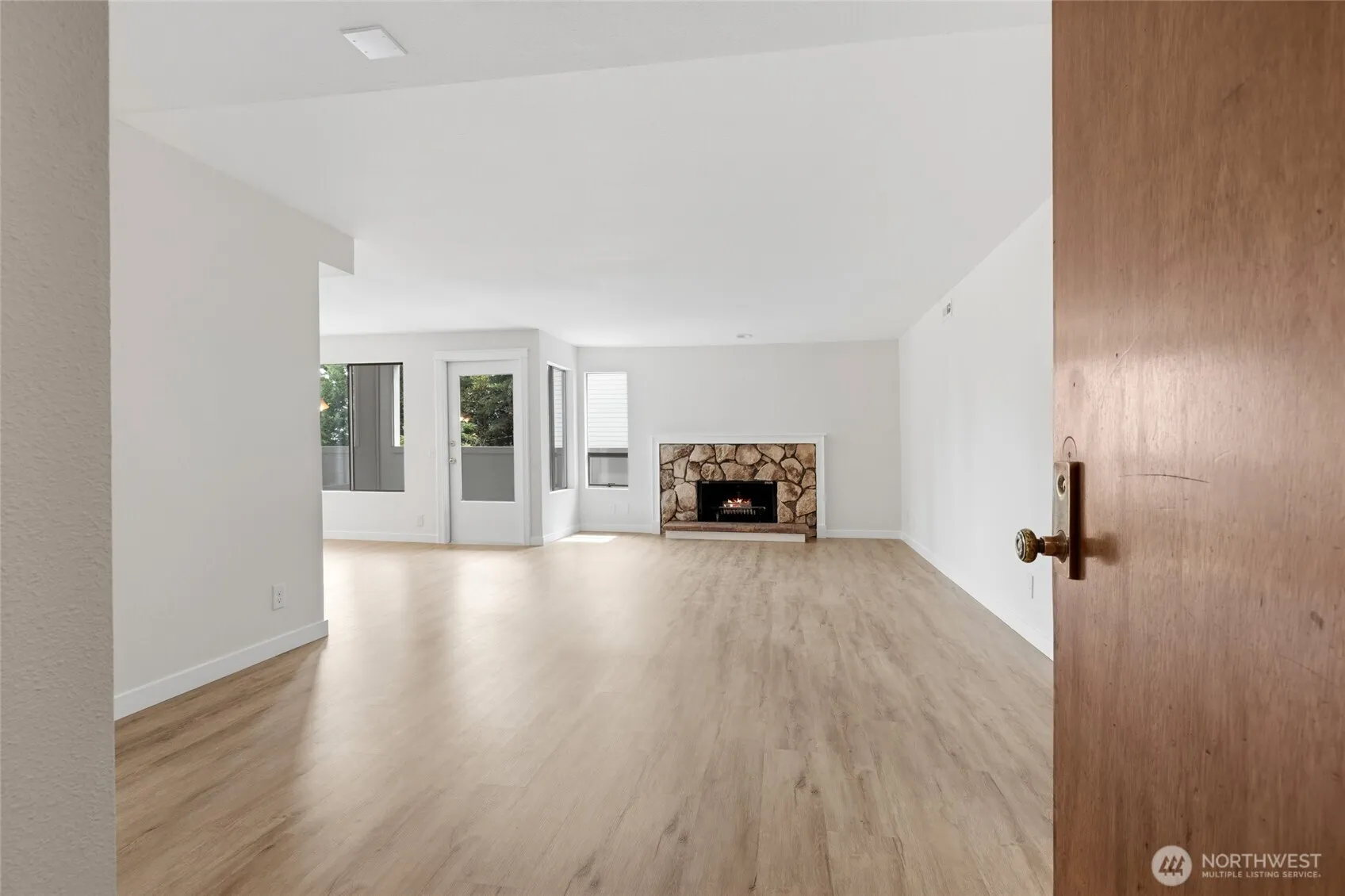 Property photo for 17417 Ashworth Avenue N #202, Shoreline photo 2