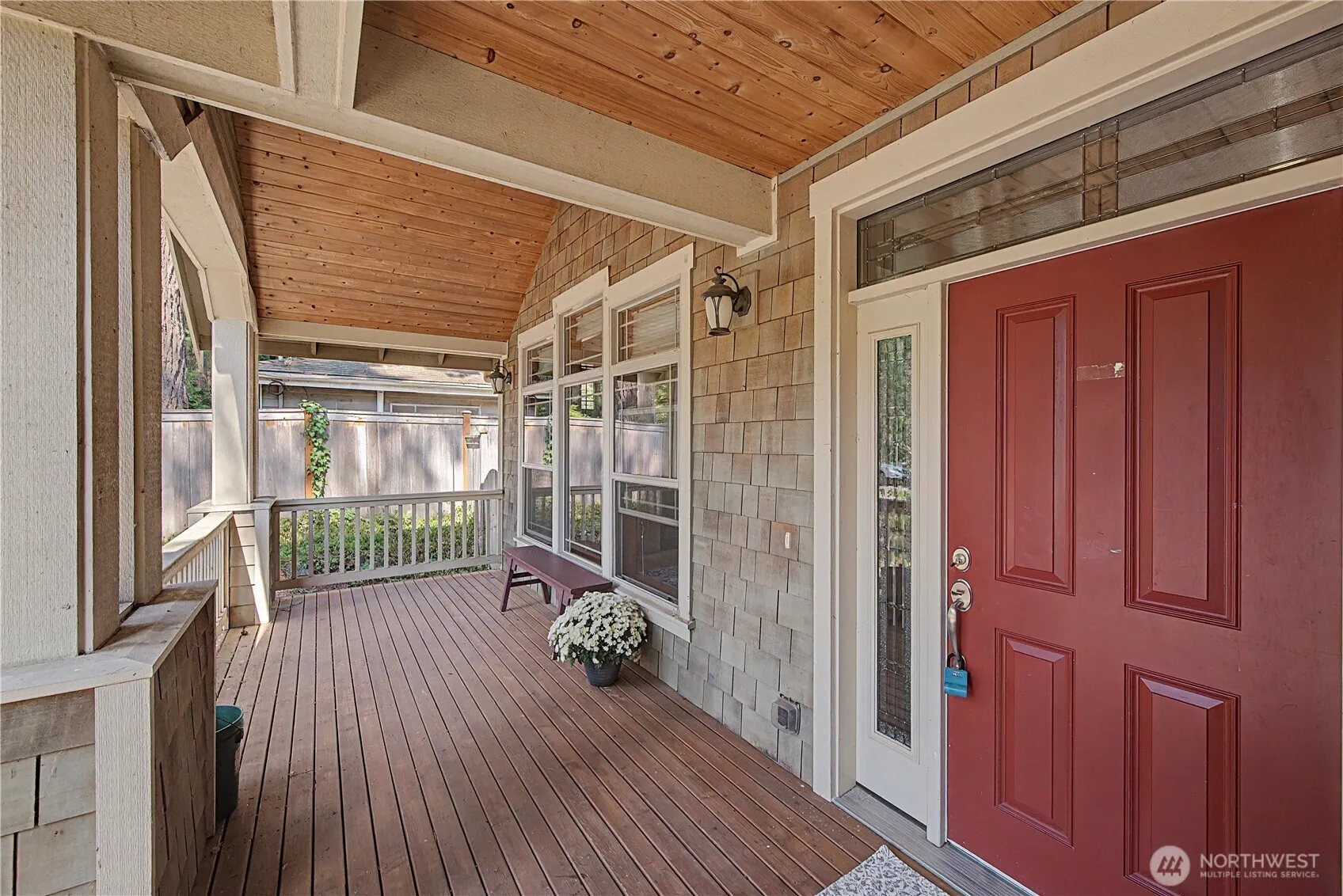 Property photo for 18520 26th Avenue Ne, Lake Forest Park photo 4