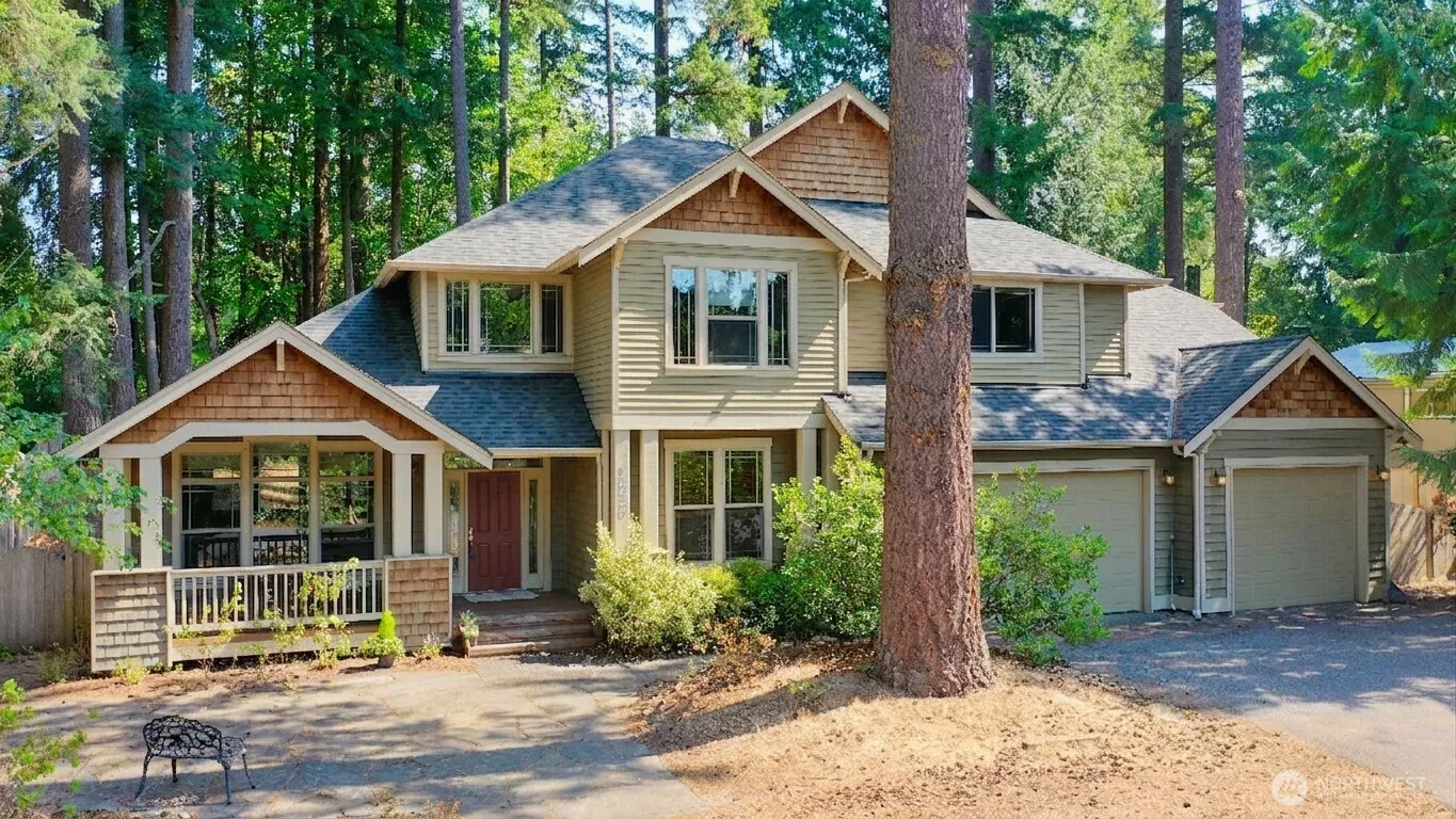 Property photo for 18520 26th Avenue Ne, Lake Forest Park photo 3