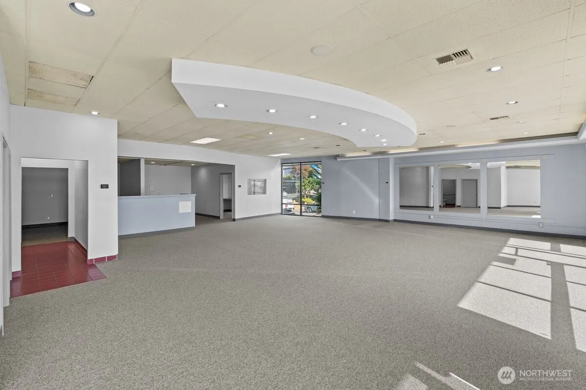 Property photo for 17640 1st Avenue S #17692, Burien photo 5