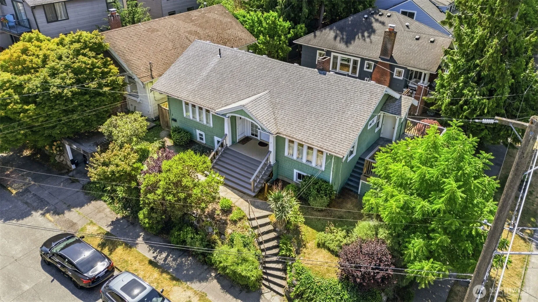 Property photo for 303 N 64th Street, Seattle photo 3