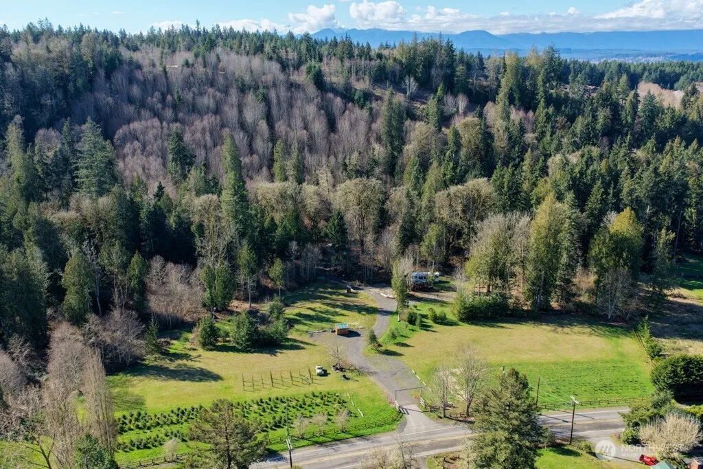 Property photo for 26663 Big Valley Road Ne, Poulsbo photo 4