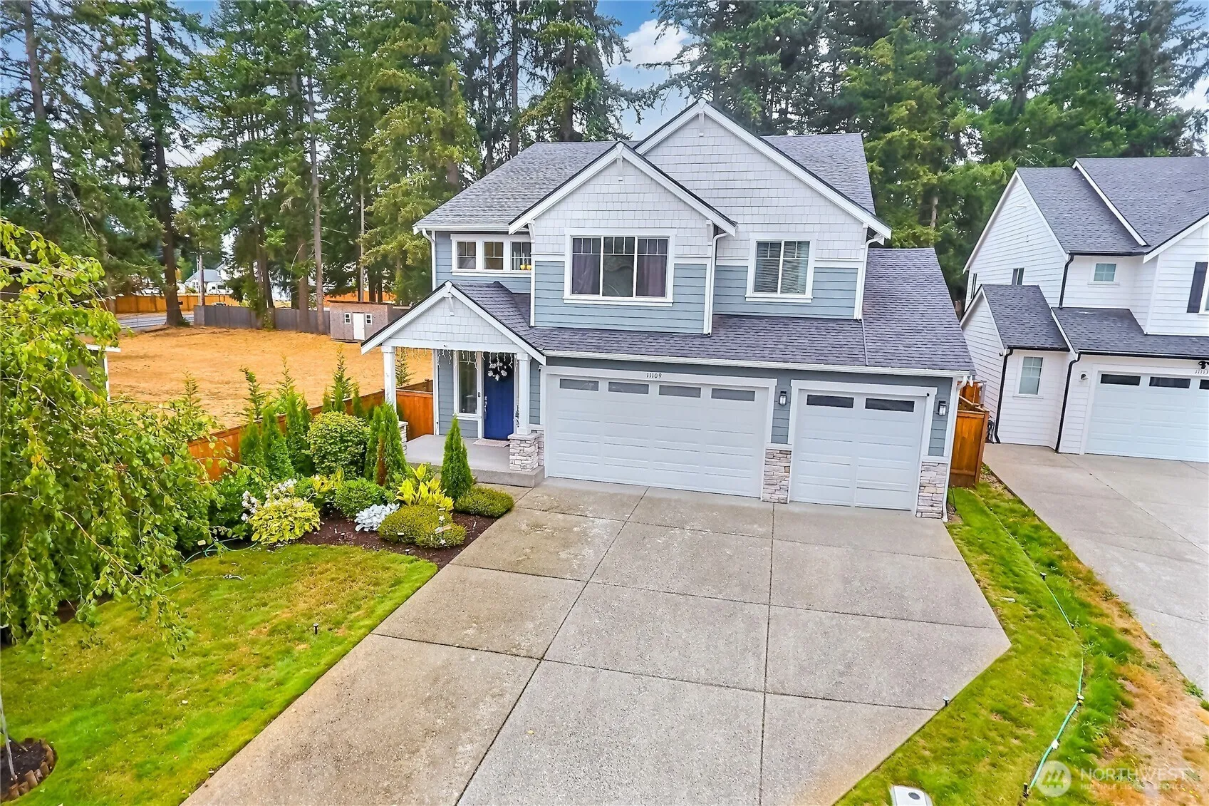 Property photo for 11109 125th Street Ct E, Puyallup photo 2