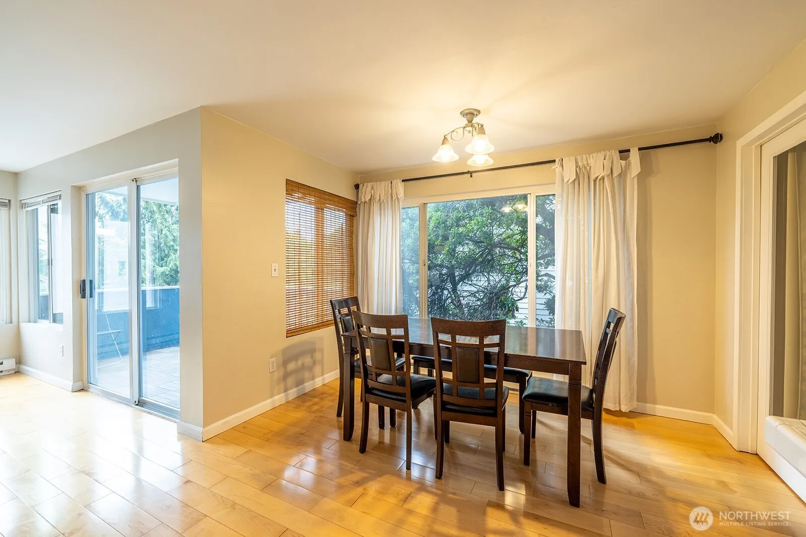 Property photo for 1214 Taylor Avenue N #201, Seattle photo 5