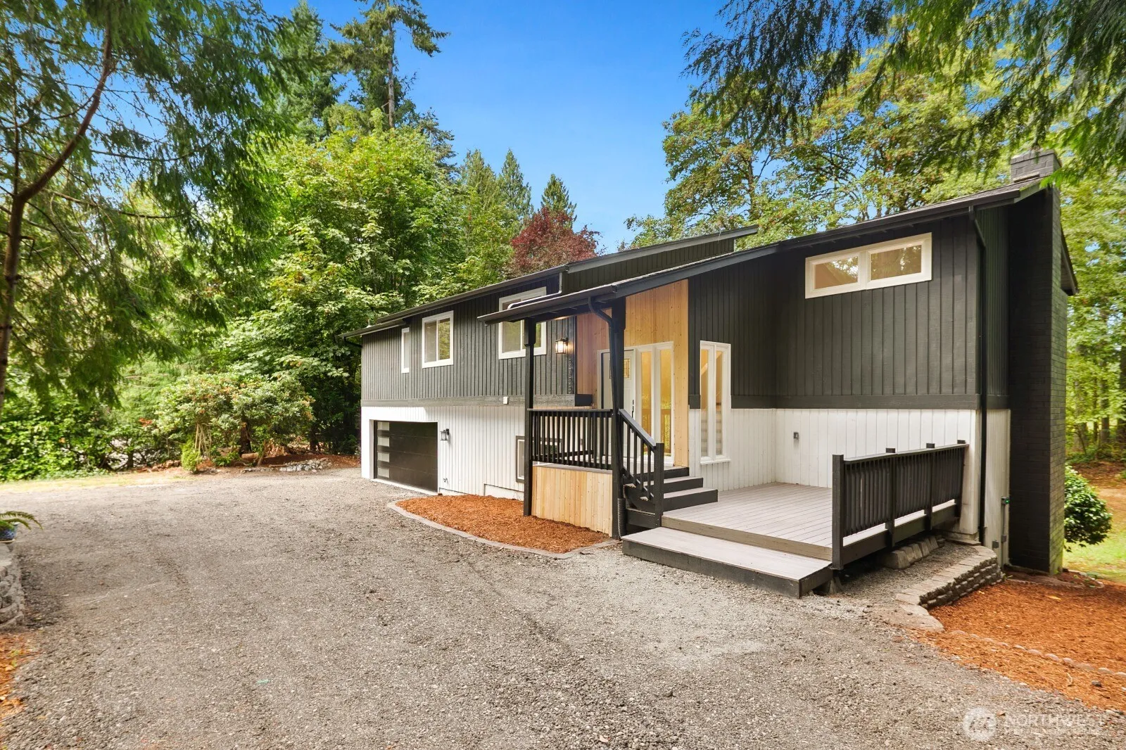 Property photo for 5755 Blakely Avenue Ne, Bainbridge Island photo 3