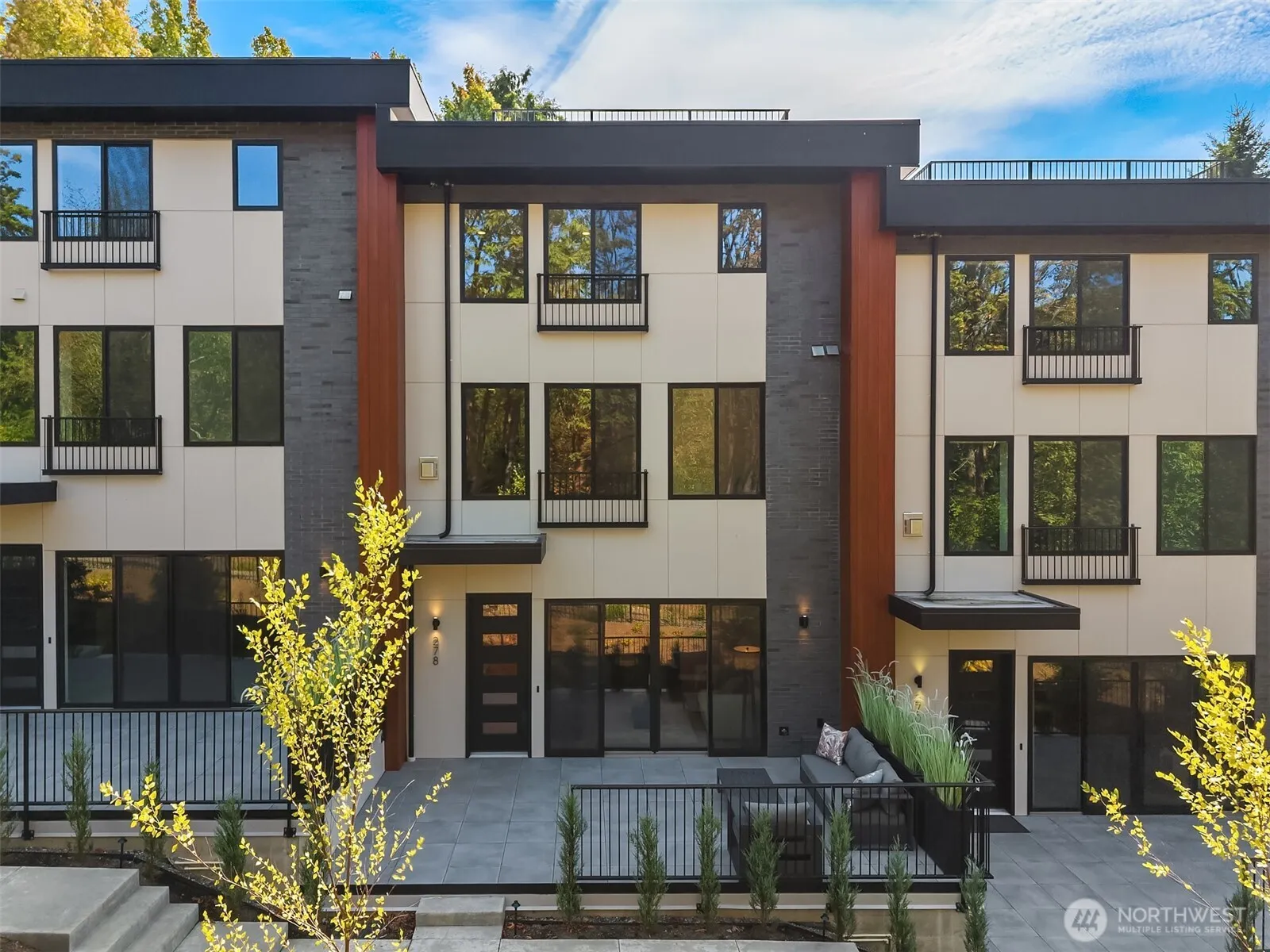 Property photo for 286 118th Avenue Se, Bellevue