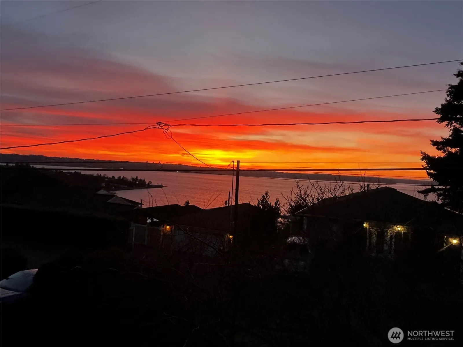 Property photo for 6121 Madrona Drive Ne, Tacoma
