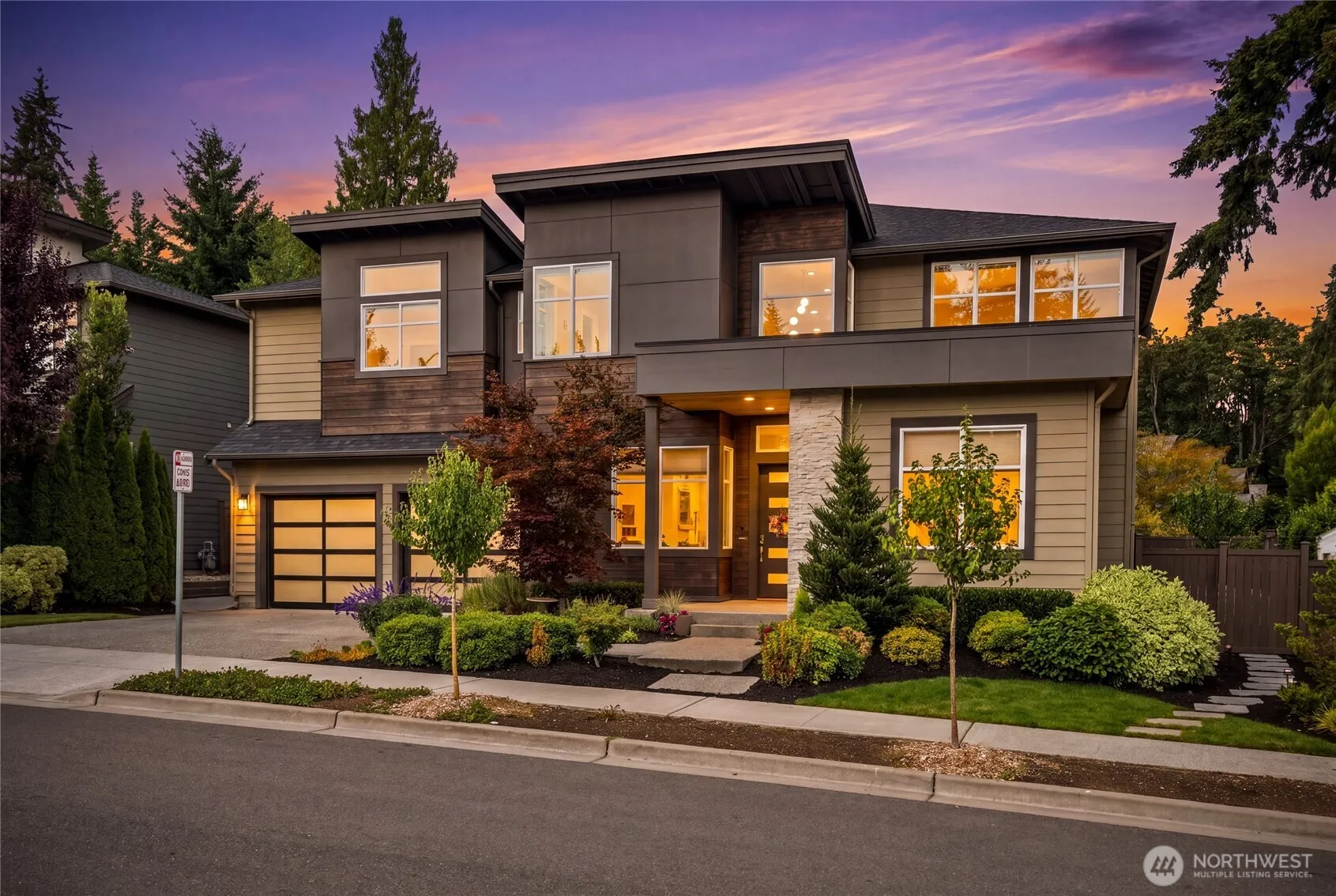 Property photo for 13402 Ne 110th Place, Redmond