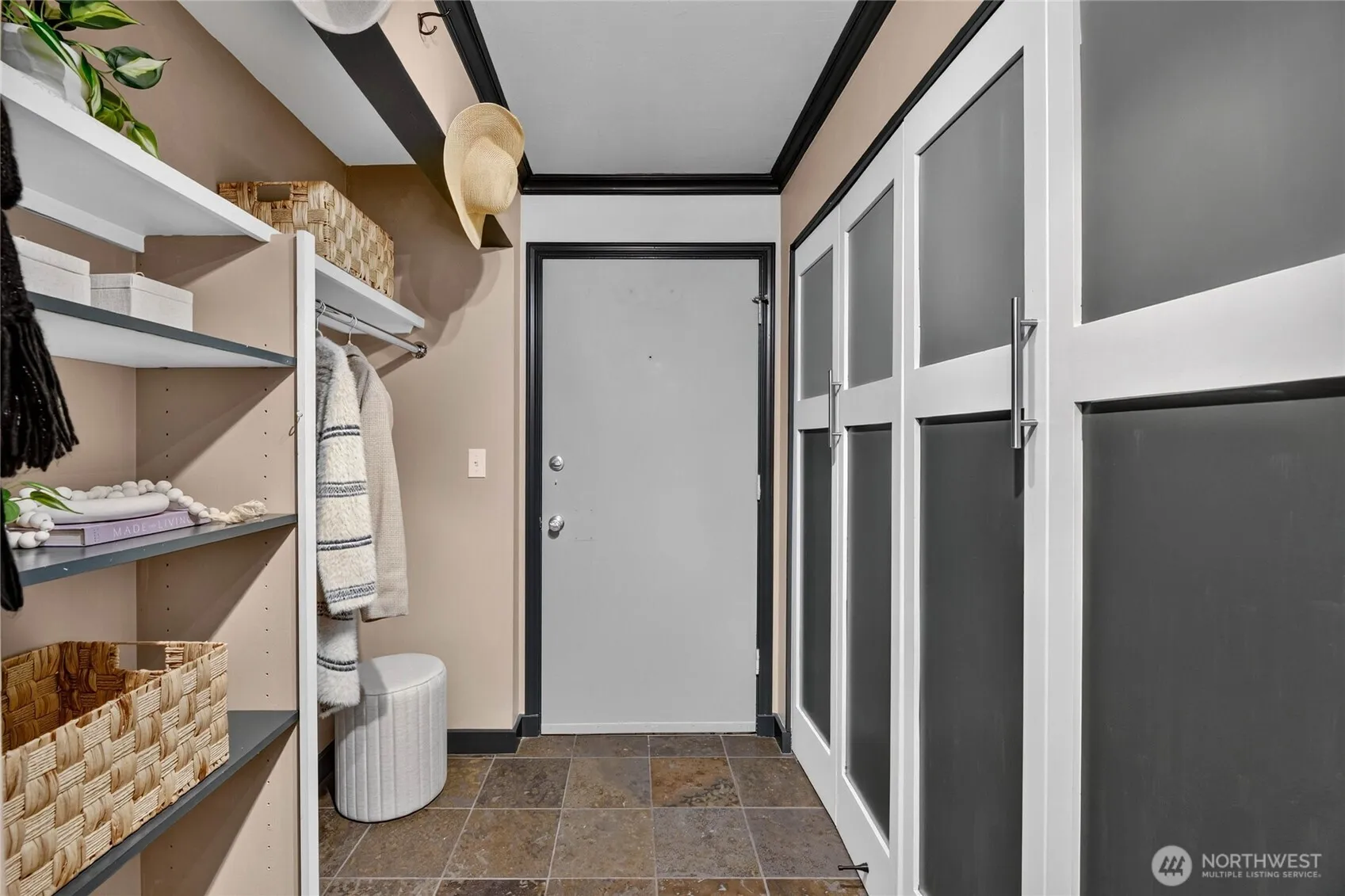Property photo for 1616 41st Avenue E #305, Seattle photo 4