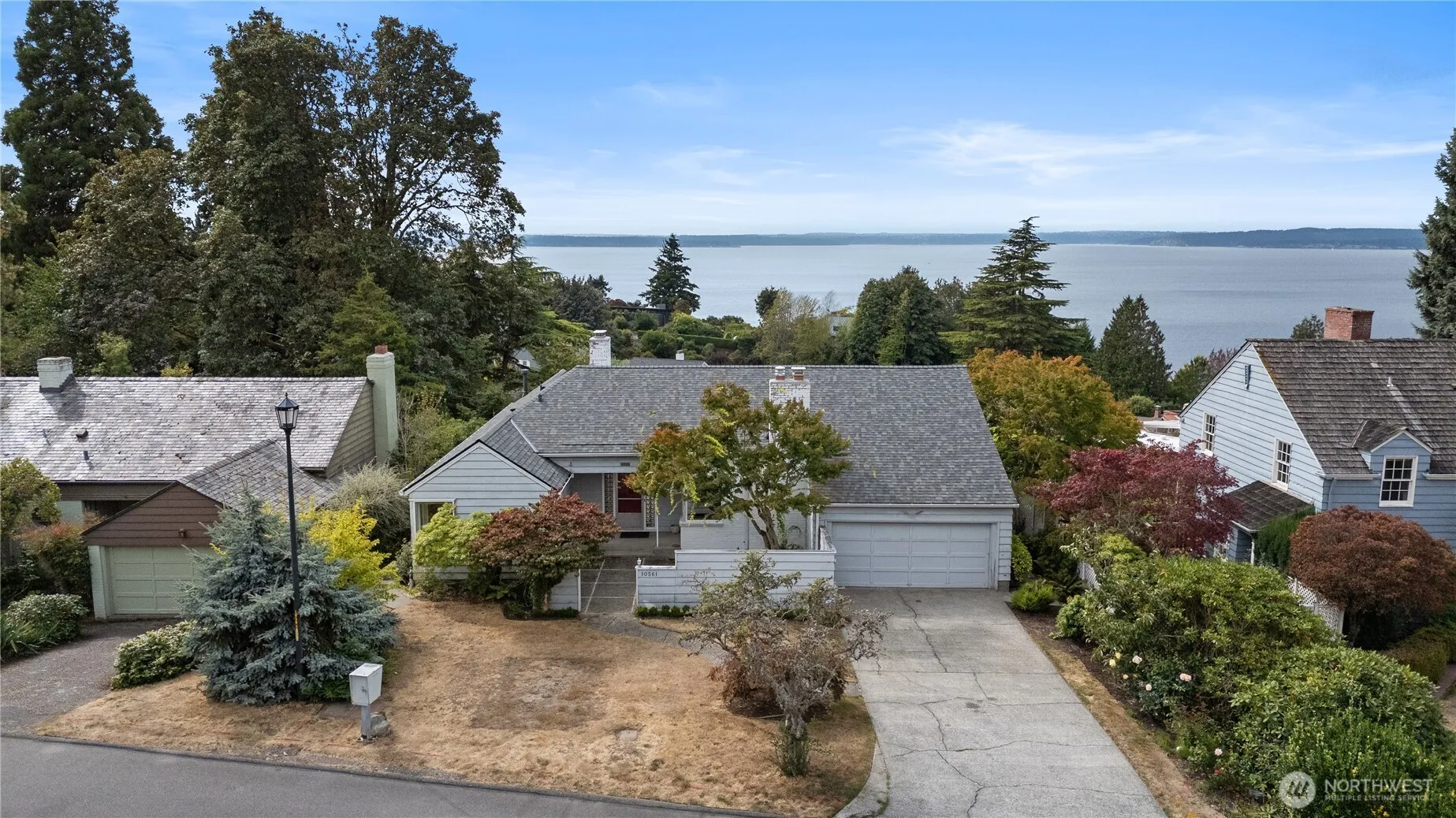 Property photo for 10561 15th Avenue Nw, Seattle photo 2