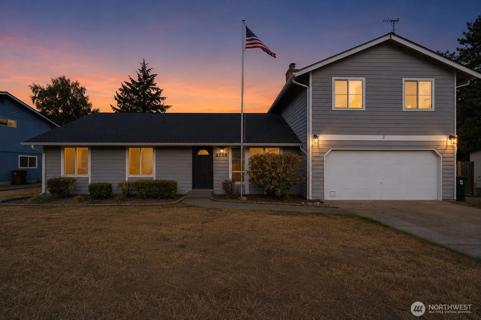 Property photo for 2709 53rd Avenue Ne, Tacoma photo 2