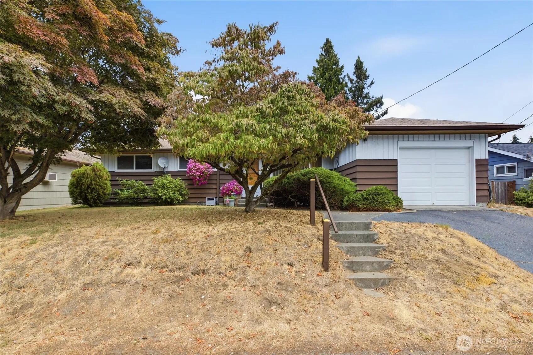 Property photo for 420 S 128th Street, Burien