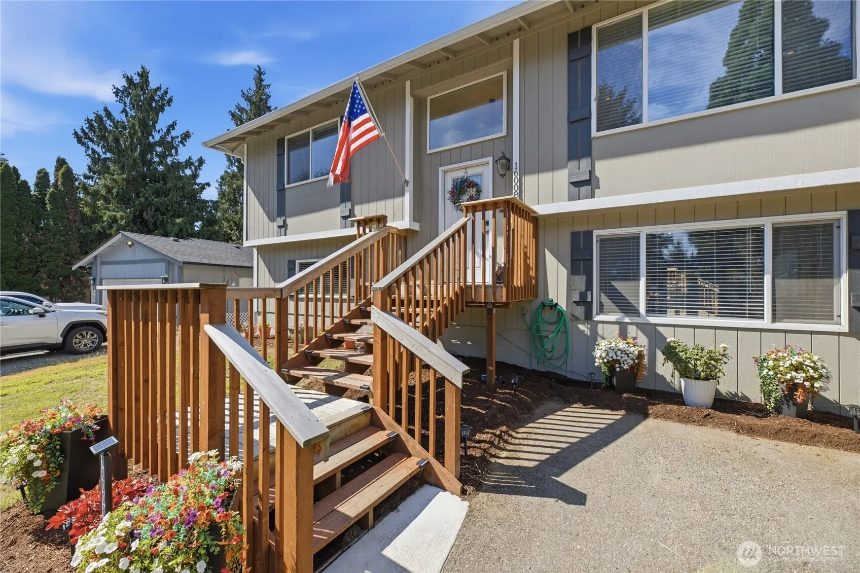 Property photo for 16008 120th Avenue E, Puyallup photo 2