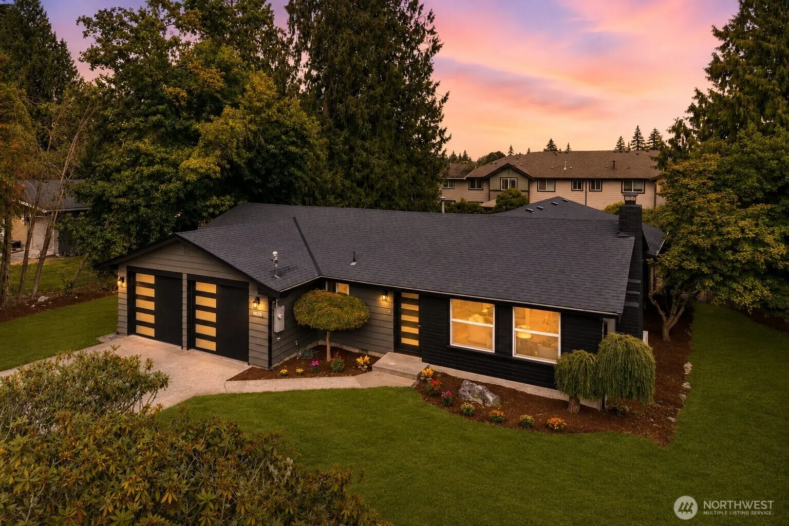 Property photo for 16515 1st Ave Se, Bothell