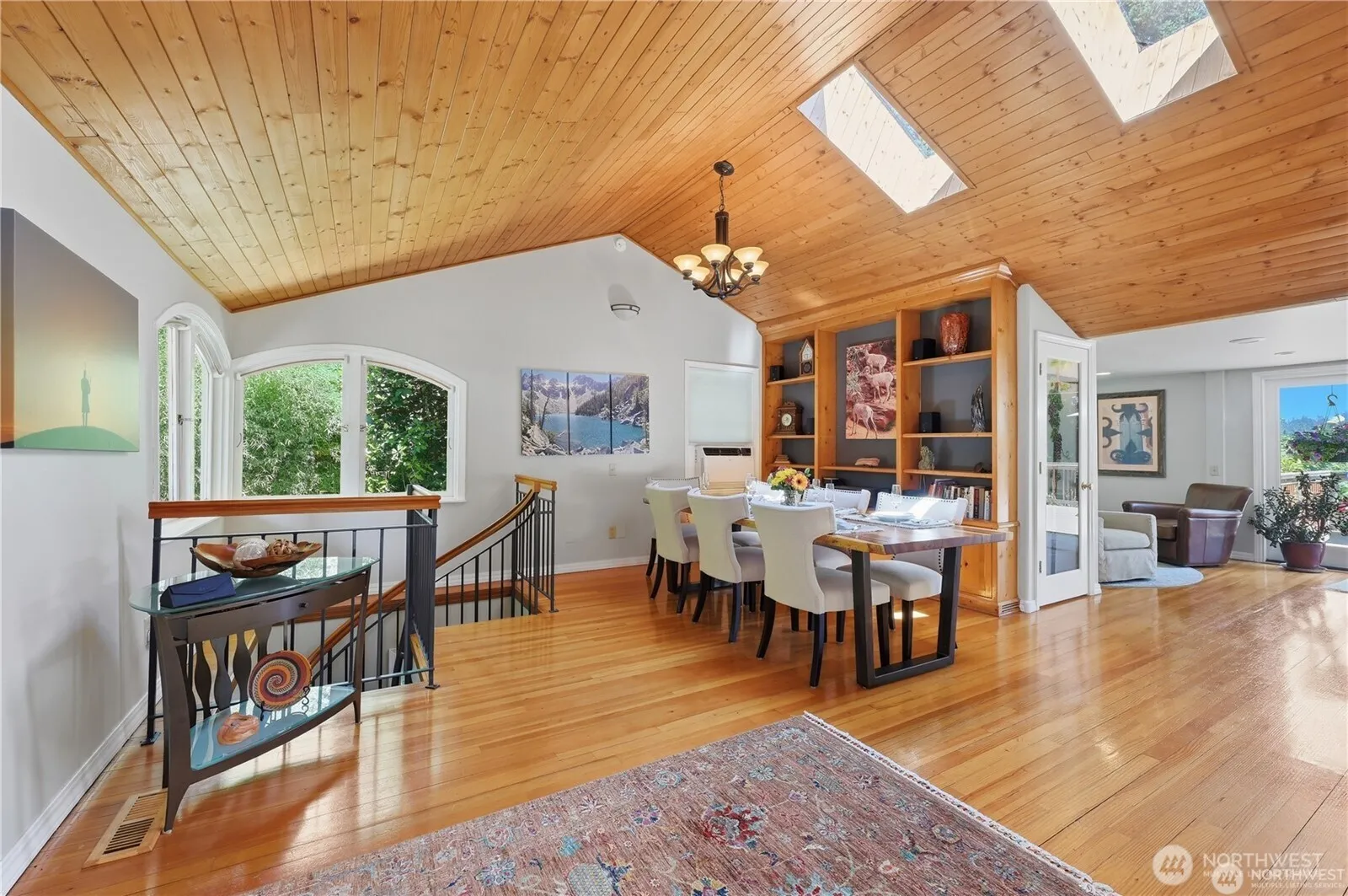 Property photo for 18002 25th Avenue Ne, Lake Forest Park