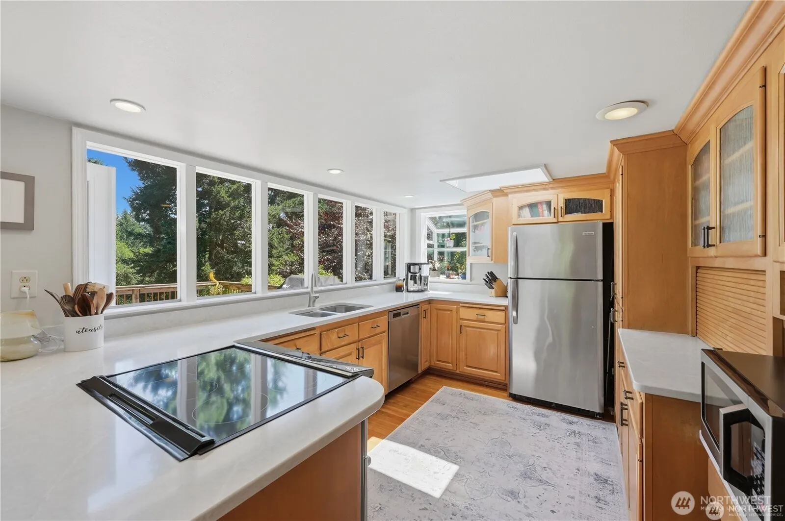 Property photo for 18002 25th Avenue Ne, Lake Forest Park photo 3