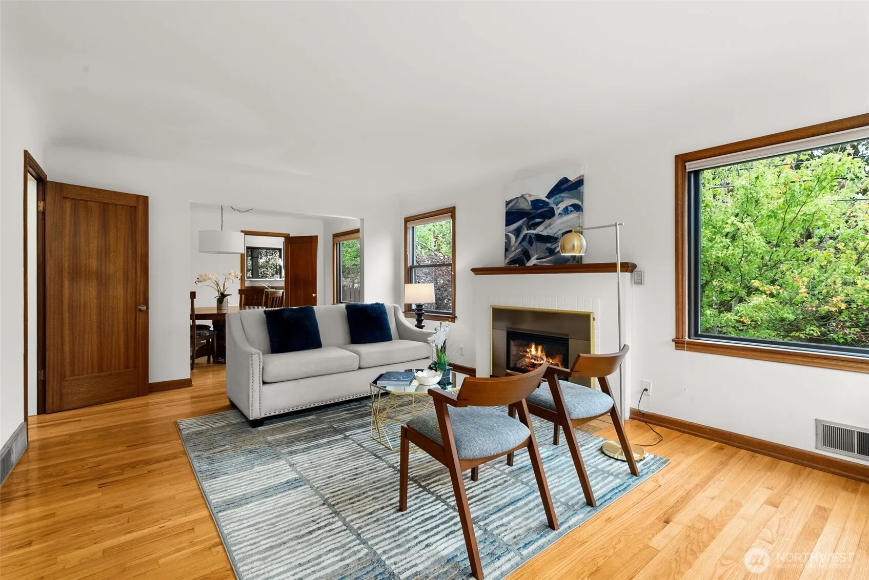 Property photo for 731 19th Avenue, Seattle photo 3