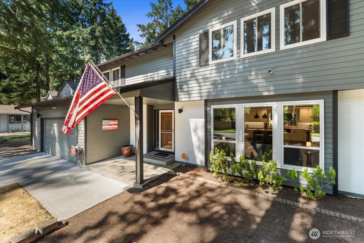 Property photo for 2509 Manorwood Drive, Puyallup photo 4