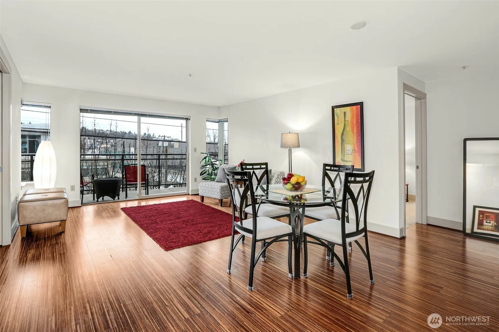 Property photo for 1550 Eastlake Avenue E #203, Seattle photo 3