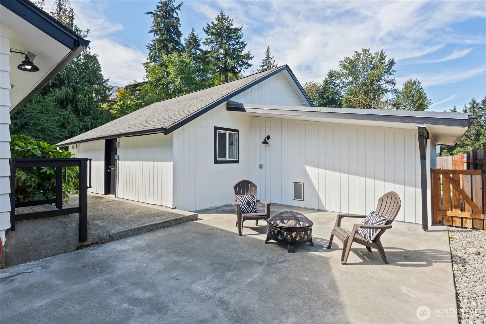 Property photo for 1110 25th Street Se, Puyallup photo 3