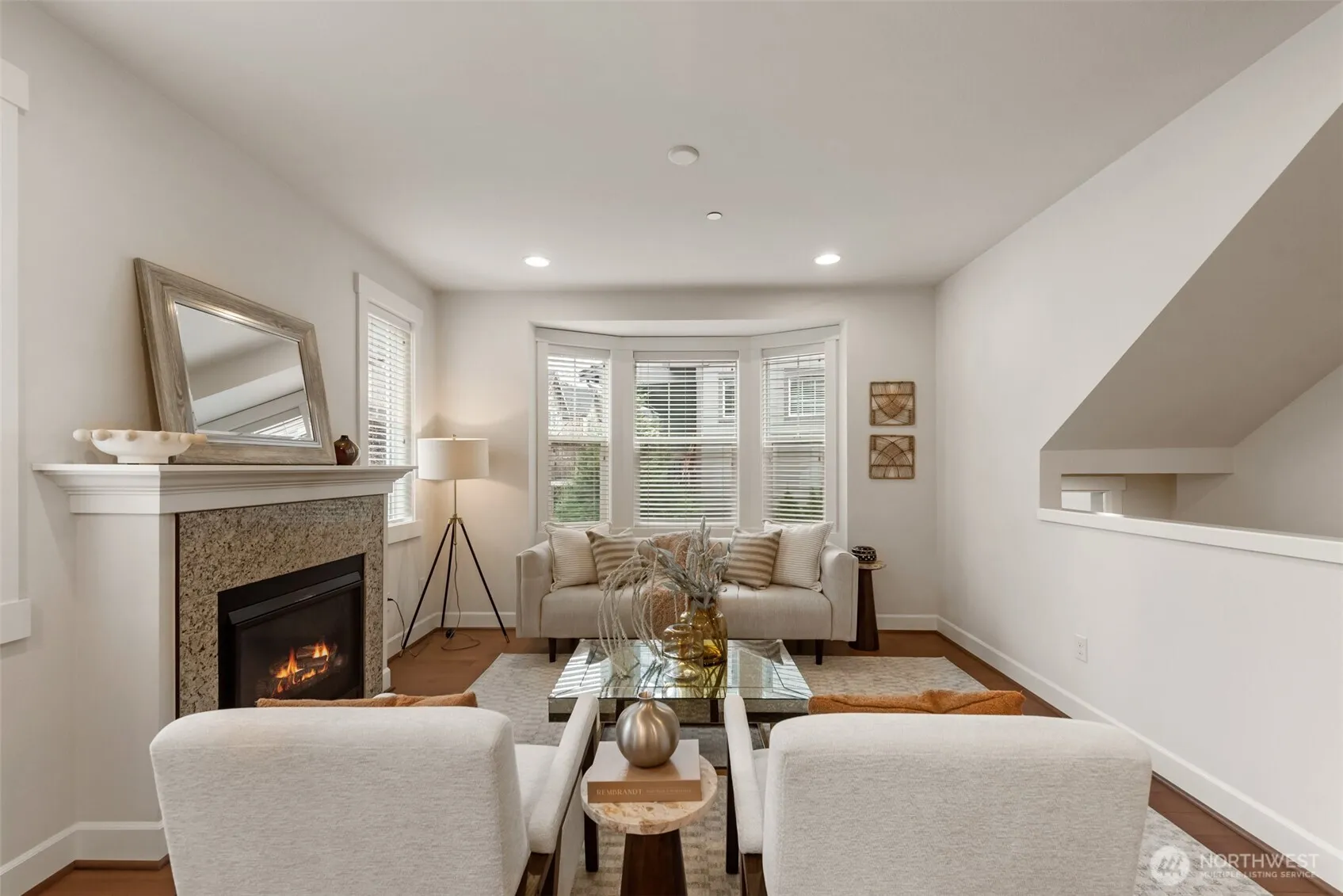 Property photo for 1321 Greenwish Walk Ne, Issaquah photo 4