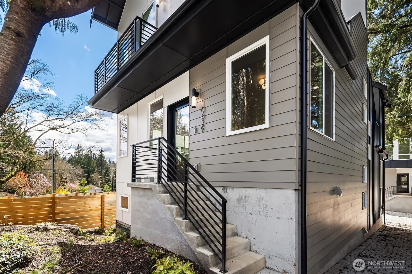 Property photo for 10831 11th Avenue Ne, Seattle photo 2
