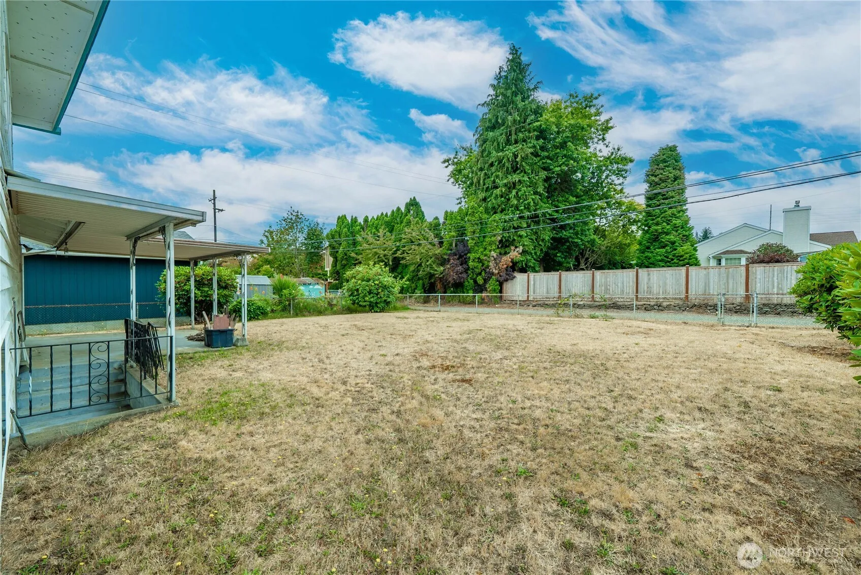 Property photo for 1810 N Highland Street, Tacoma photo 3