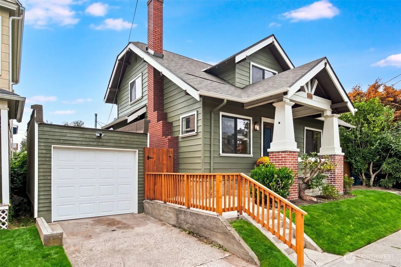 Property photo for 616 N Steele Street, Tacoma photo 2