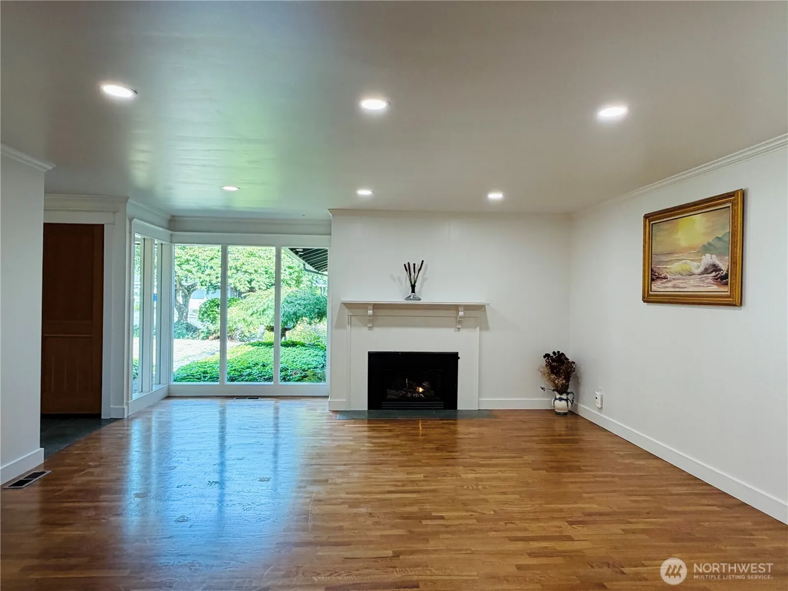 Property photo for 10509 Ne 197th Street, Bothell photo 3