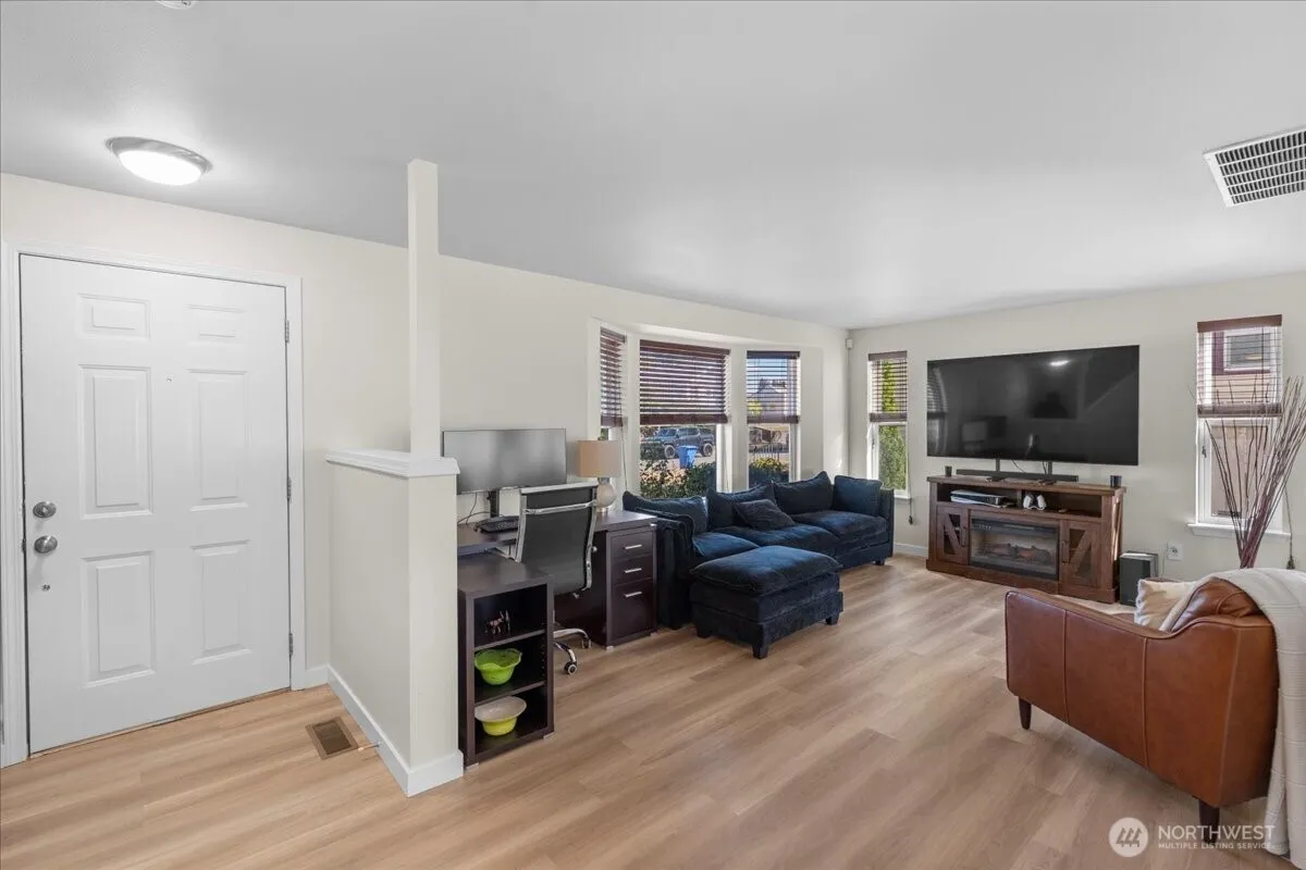 Property photo for 1506 S Cushman Avenue, Tacoma photo 5