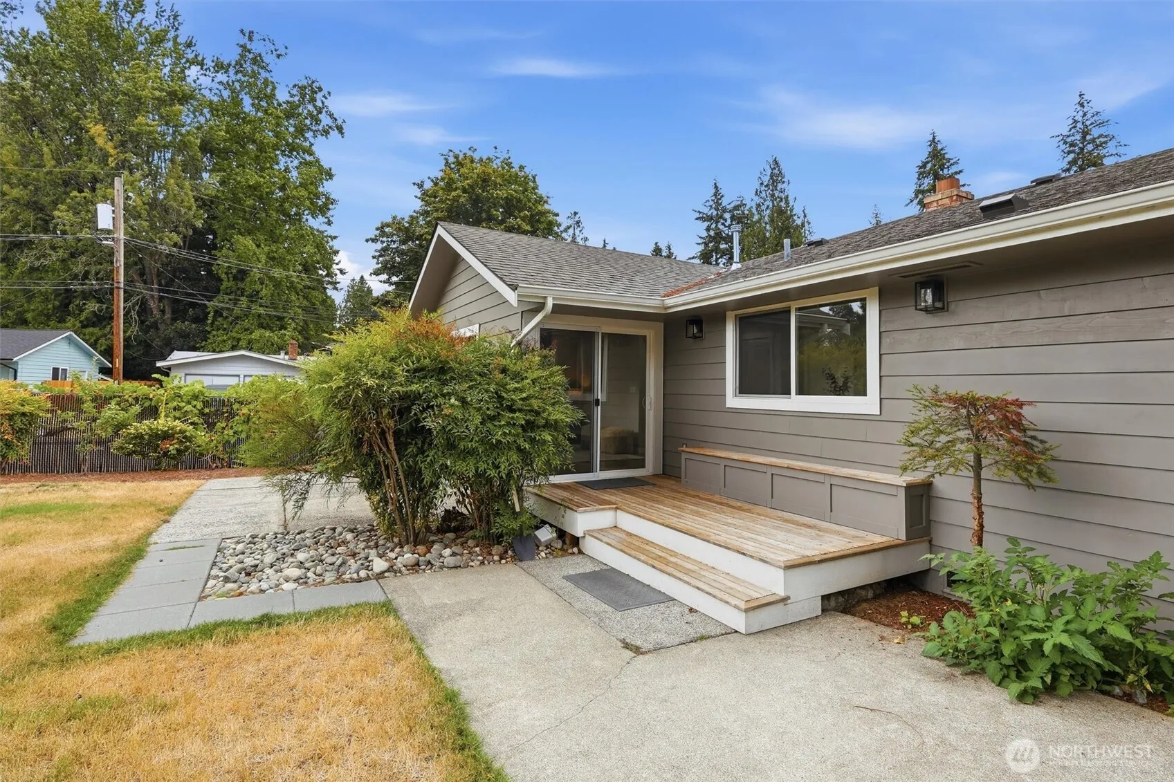 Property photo for 14237 105th Avenue Ne, Kirkland photo 4