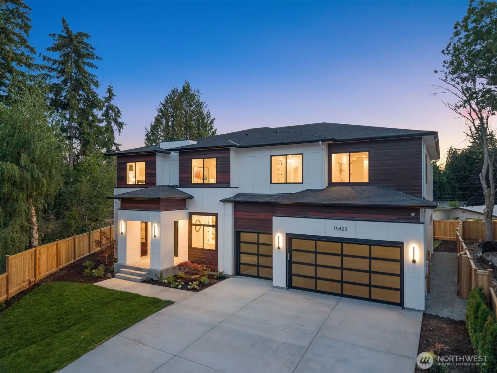 Property photo for 15423 Se 7th Place, Bellevue