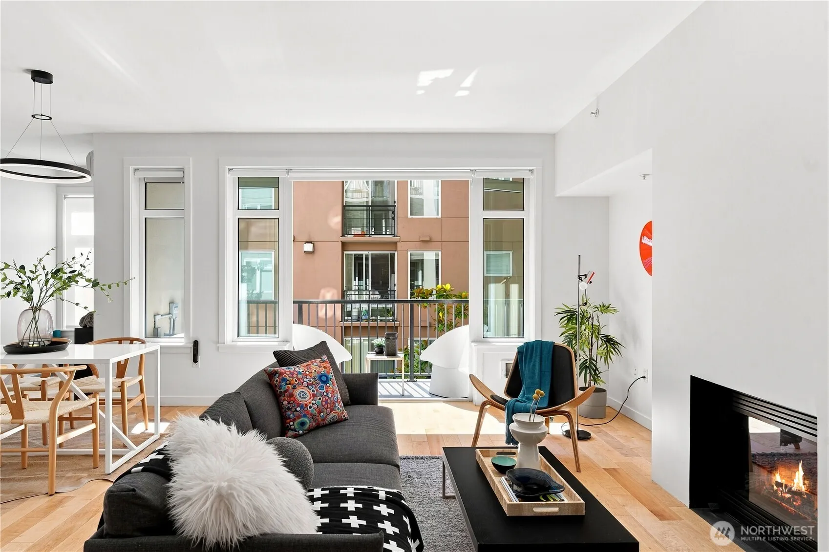 Property photo for 2607 Western Avenue #302, Seattle photo 5